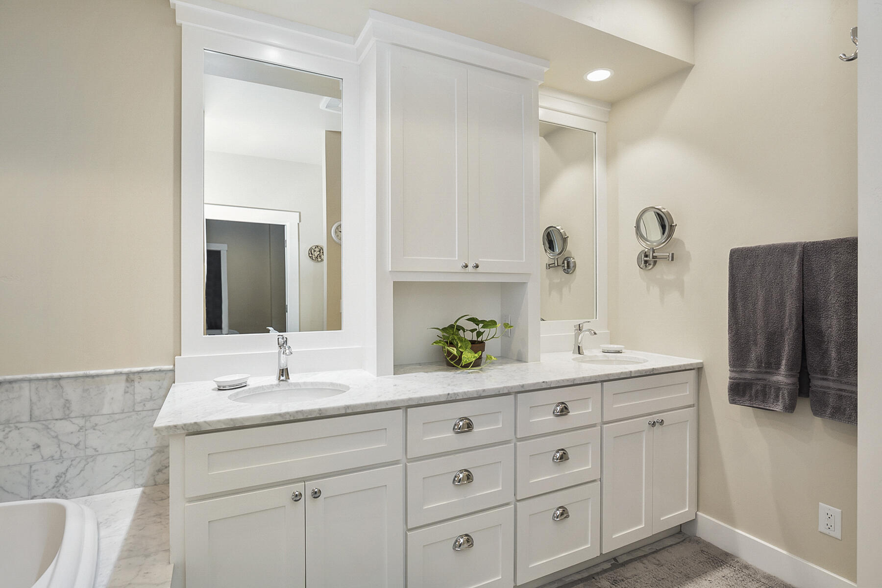 Staats - Residential