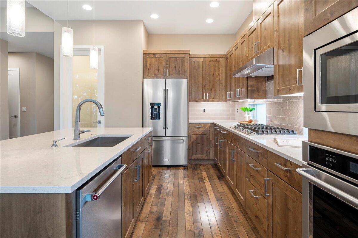 Rivers Edge Village - Residential