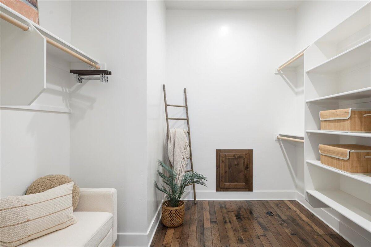 Rivers Edge Village - Residential