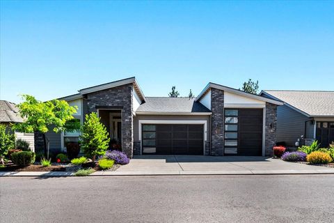 3124 NW Hidden Ridge Drive Bend OR 97703