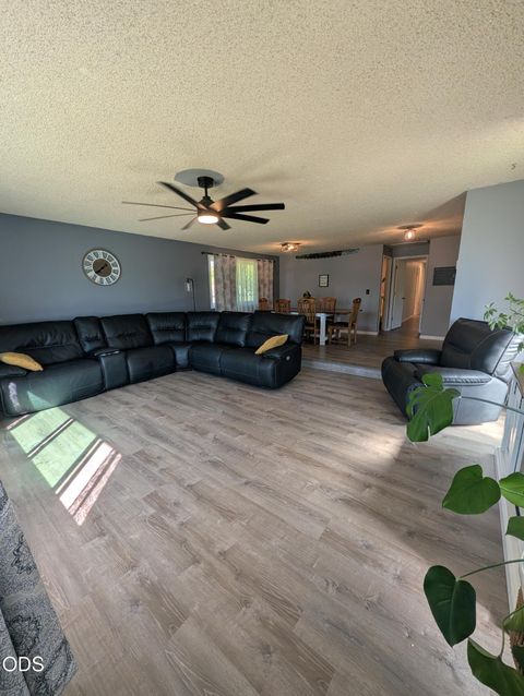 Tiny photo for 3628 Coronado Way, Klamath Falls, OR 97603 (MLS # 220224846)