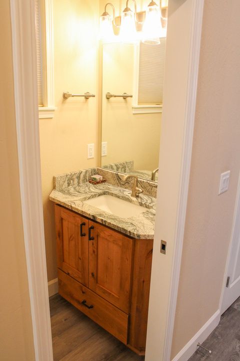 Tiny photo for 237 Willow Way, Talent, OR 97540 (MLS # 220212578)