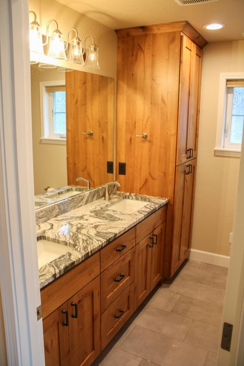 Tiny photo for 237 Willow Way, Talent, OR 97540 (MLS # 220212578)