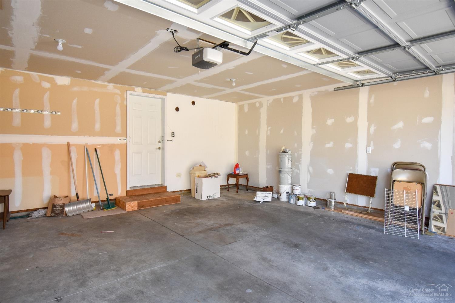 Pines At Sisters - Residential