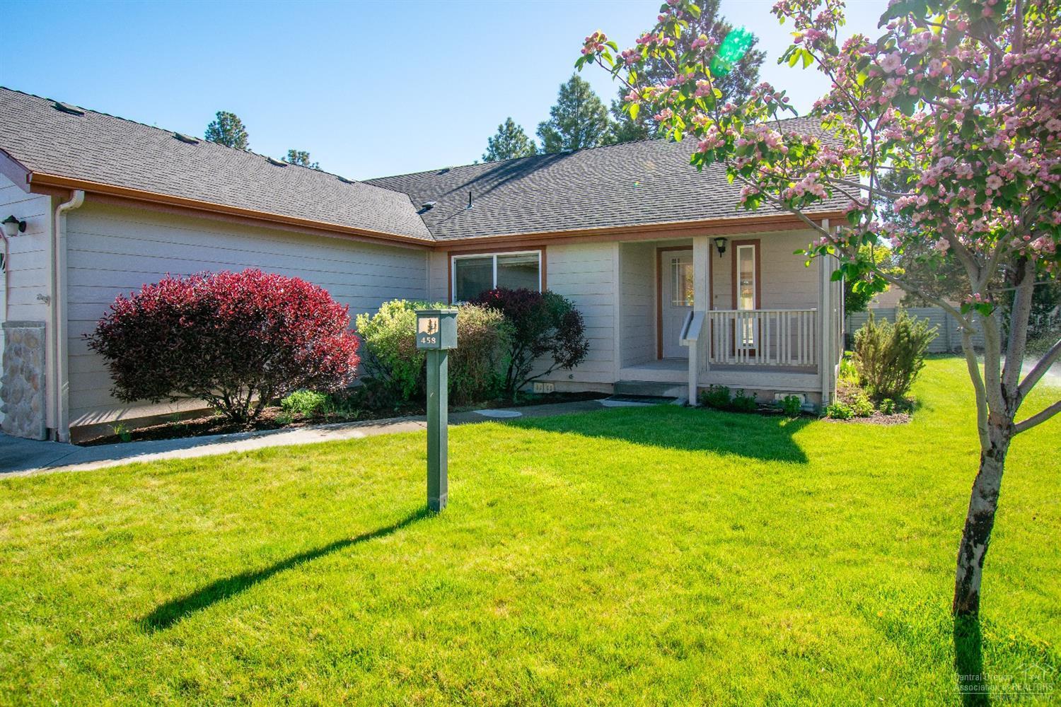 Pines At Sisters - Residential