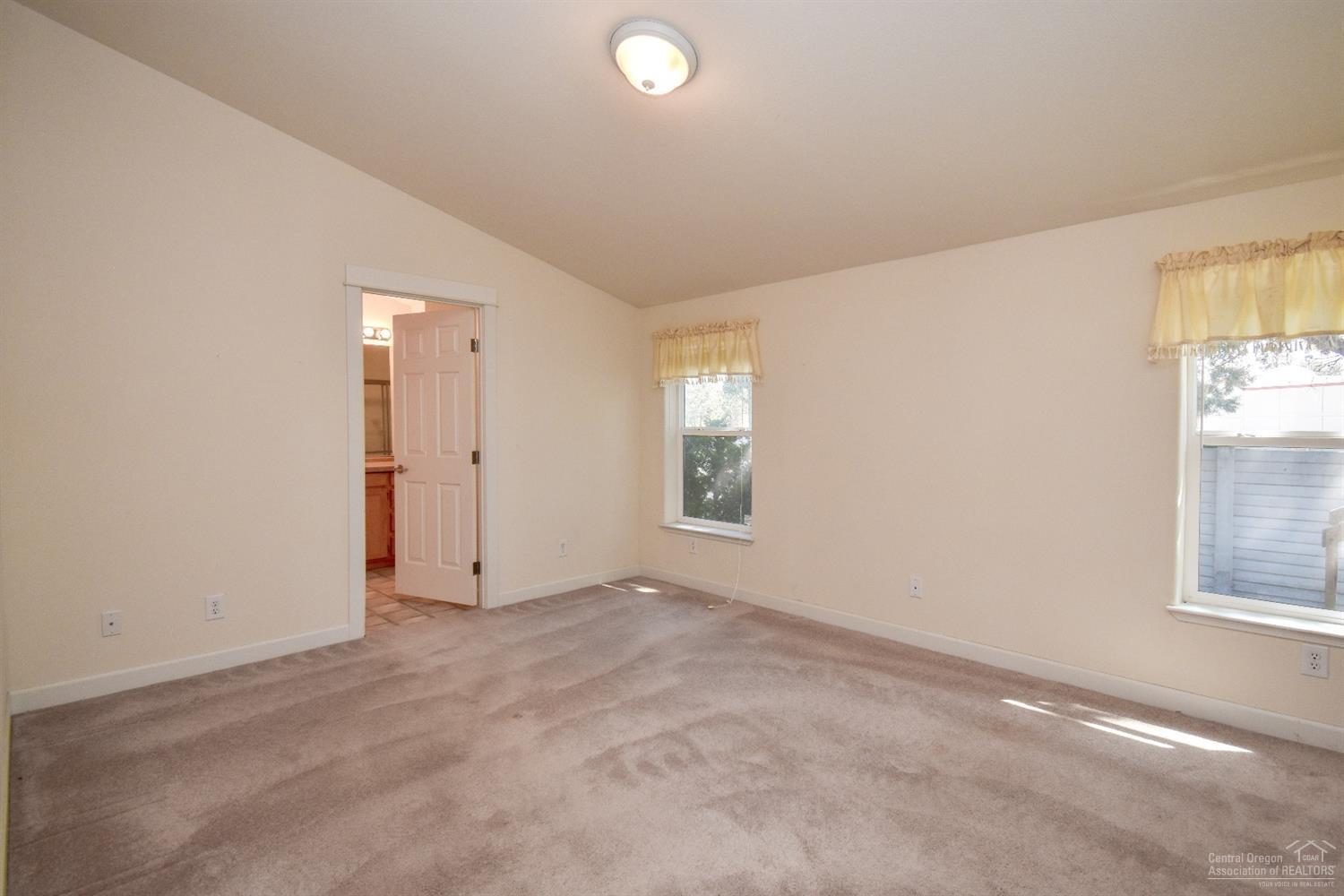 Pines At Sisters - Residential