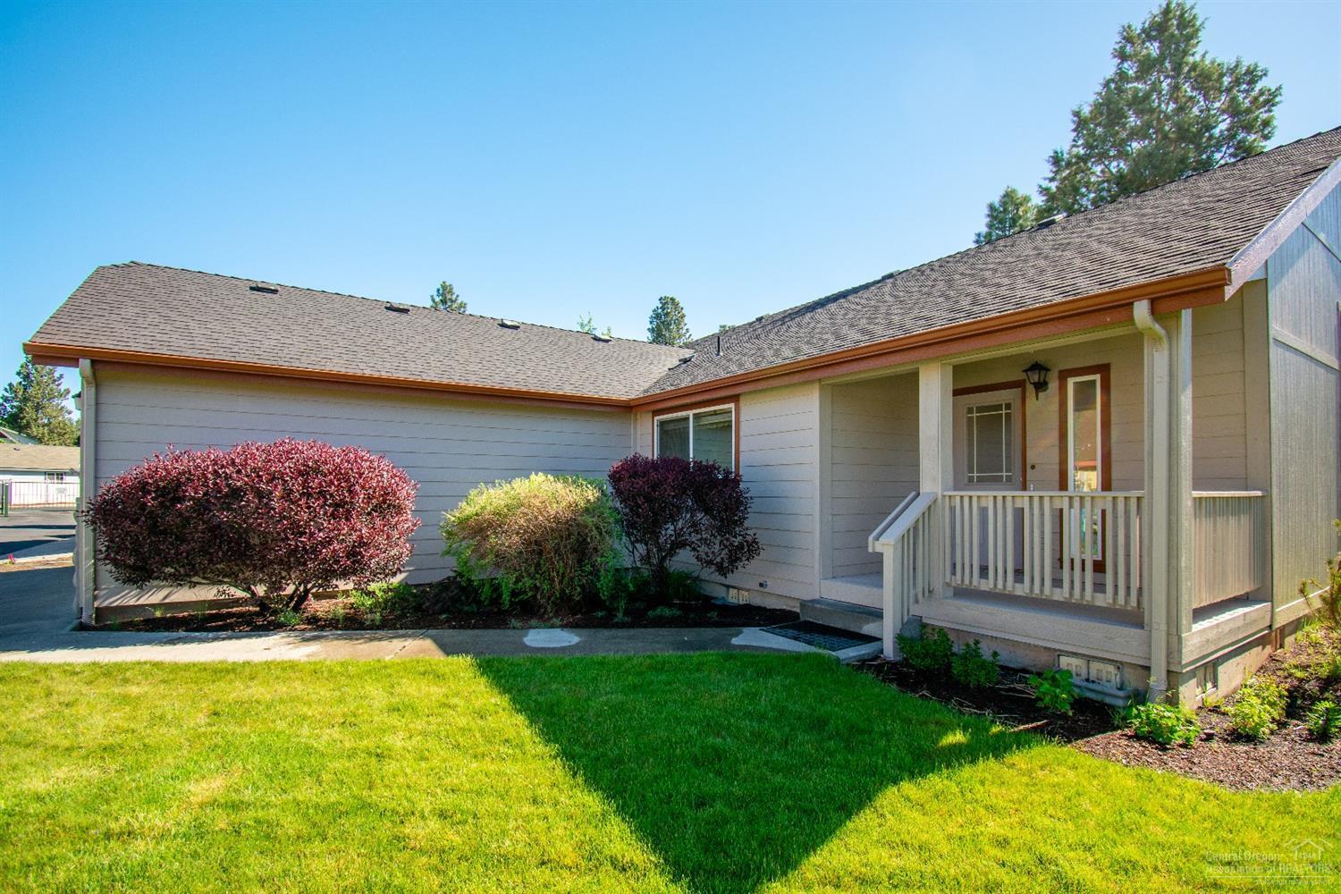 Pines At Sisters - Residential