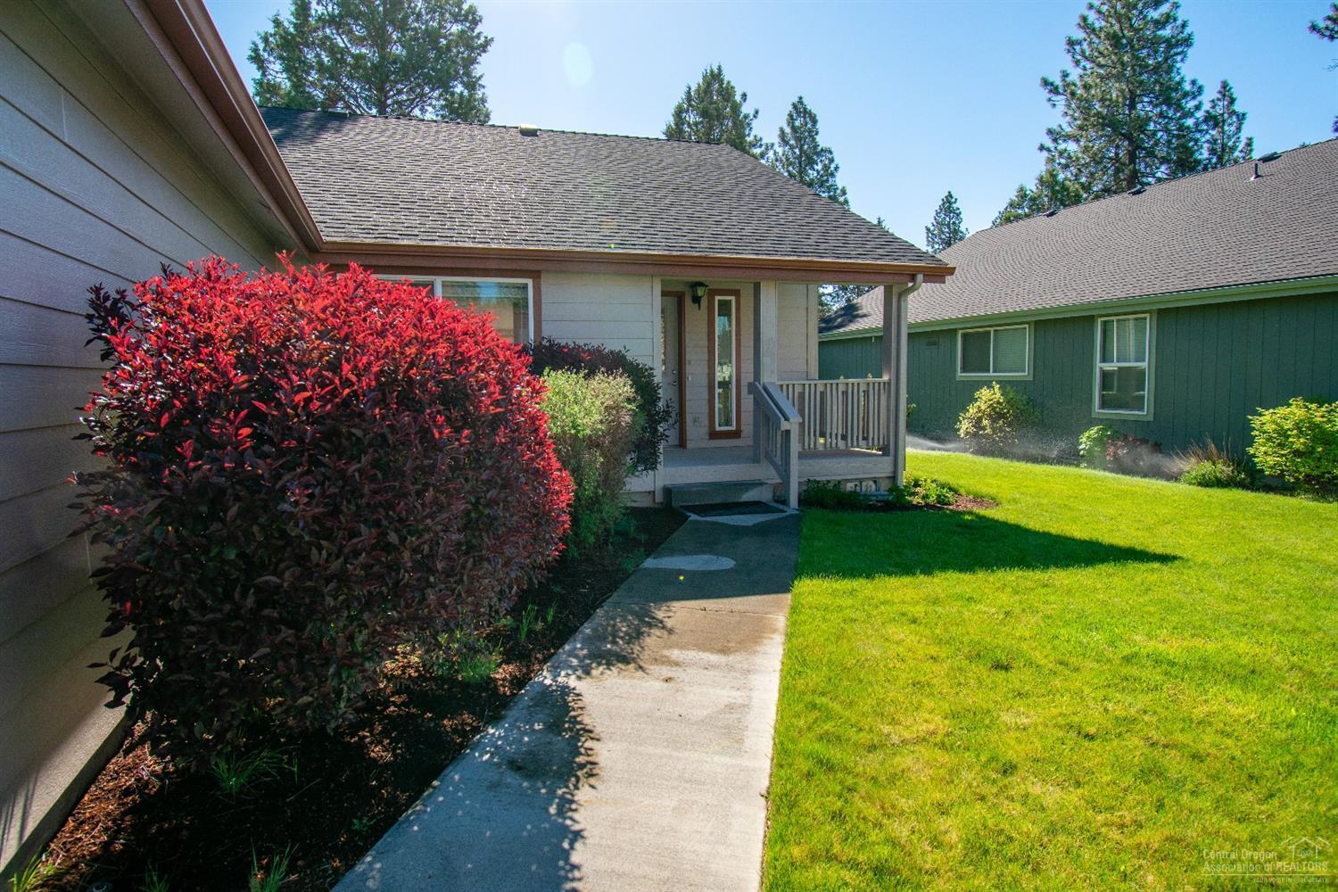 Pines At Sisters - Residential