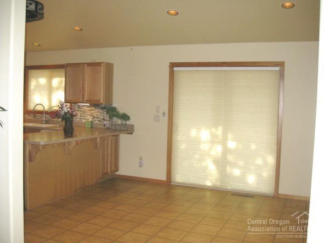 R&W Estates - Residential