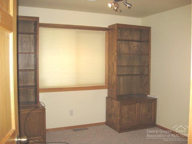 R&W Estates - Residential