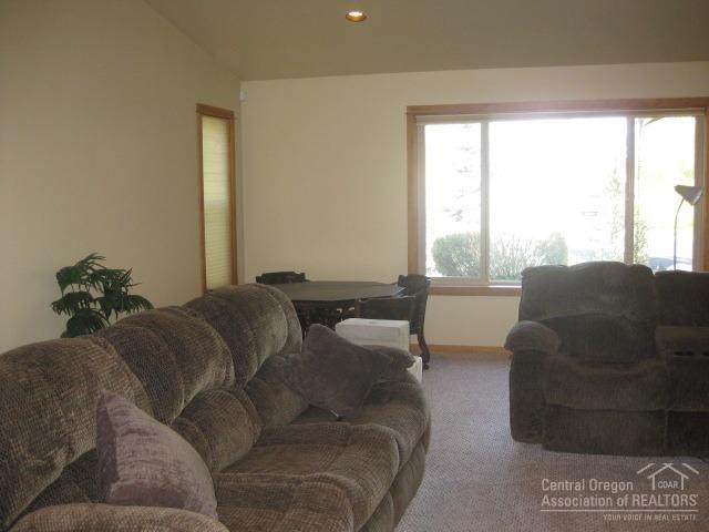 R&W Estates - Residential