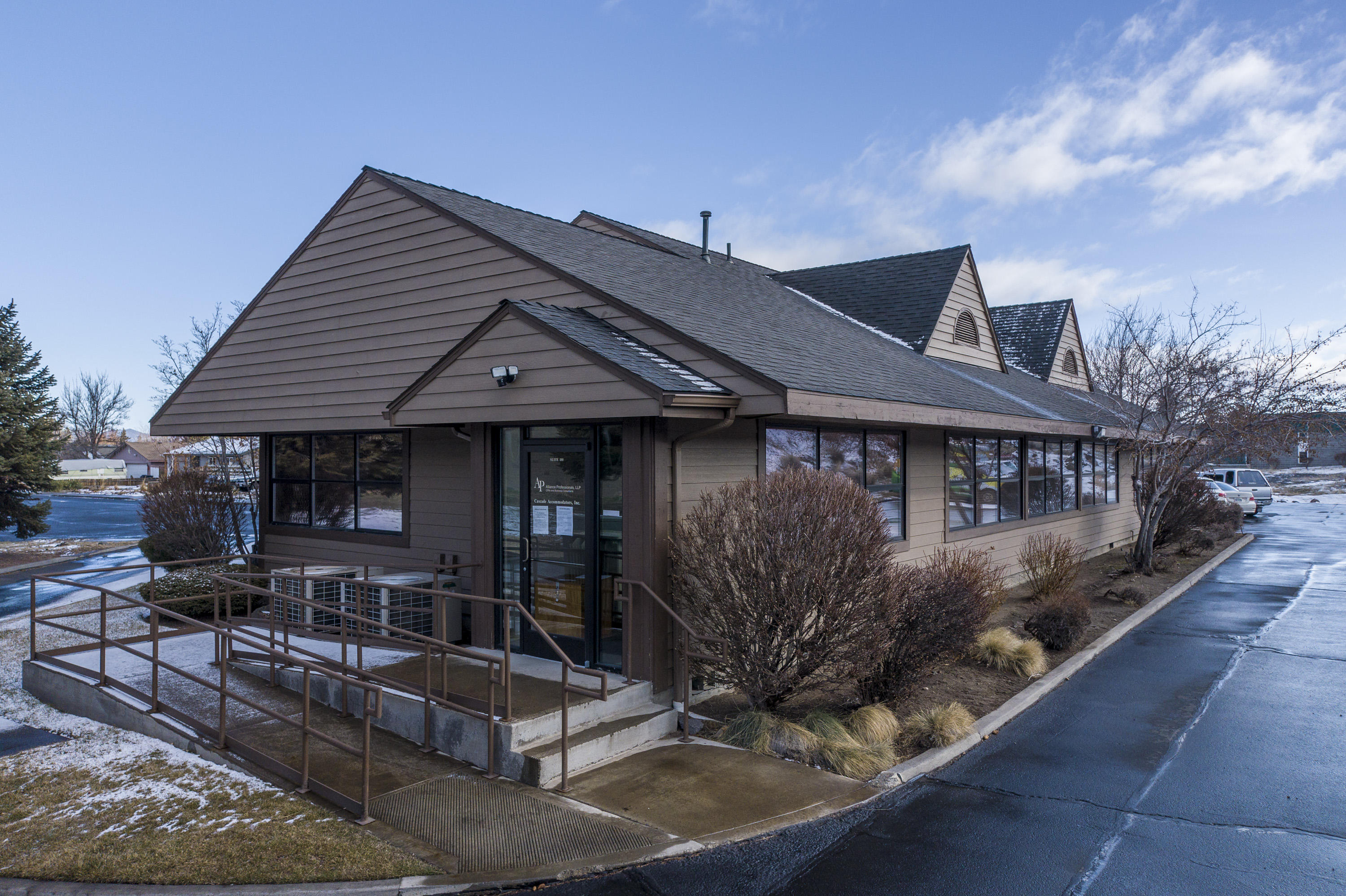 Nolans - Commercial Sale