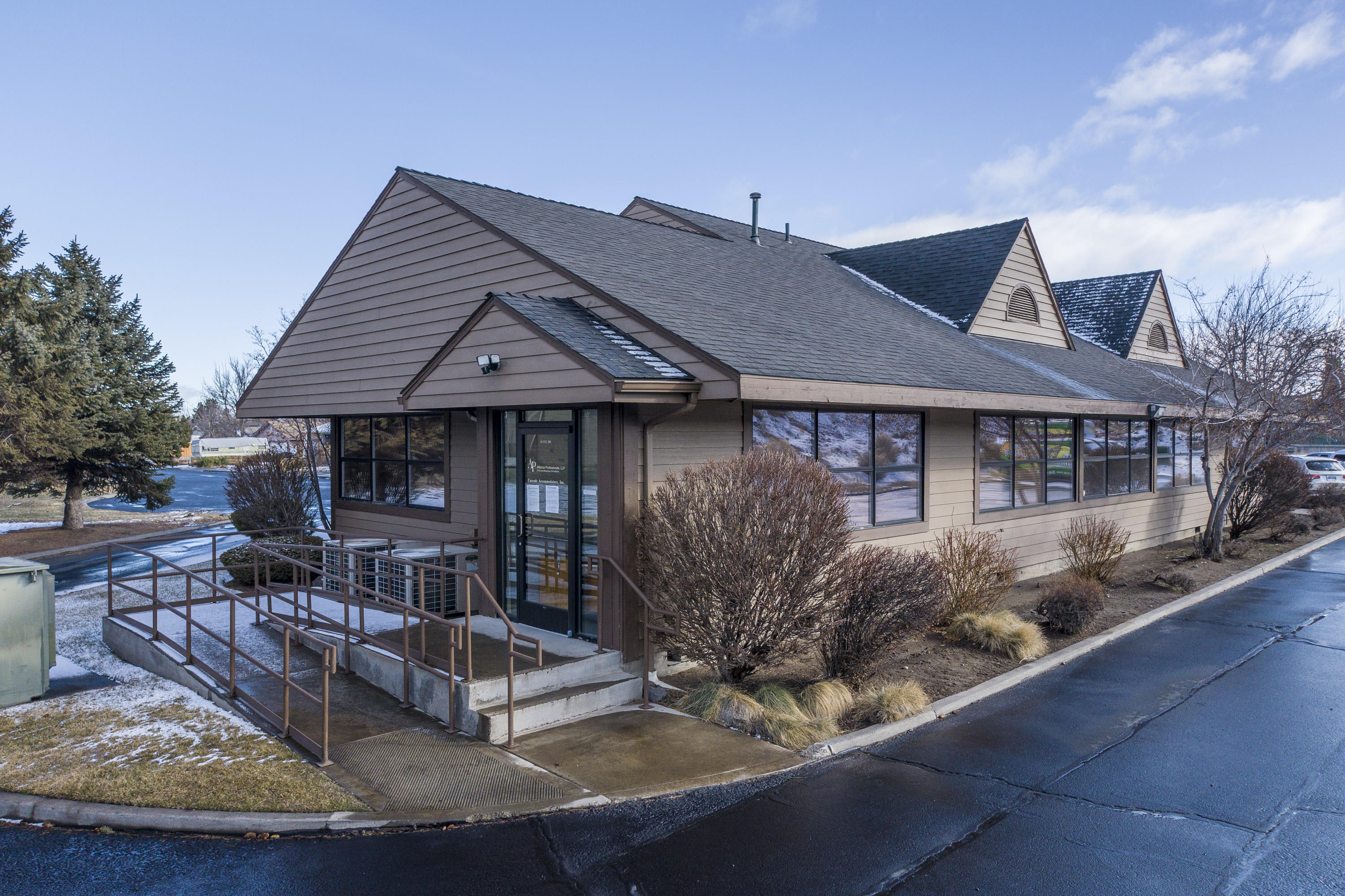 Nolans - Commercial Sale