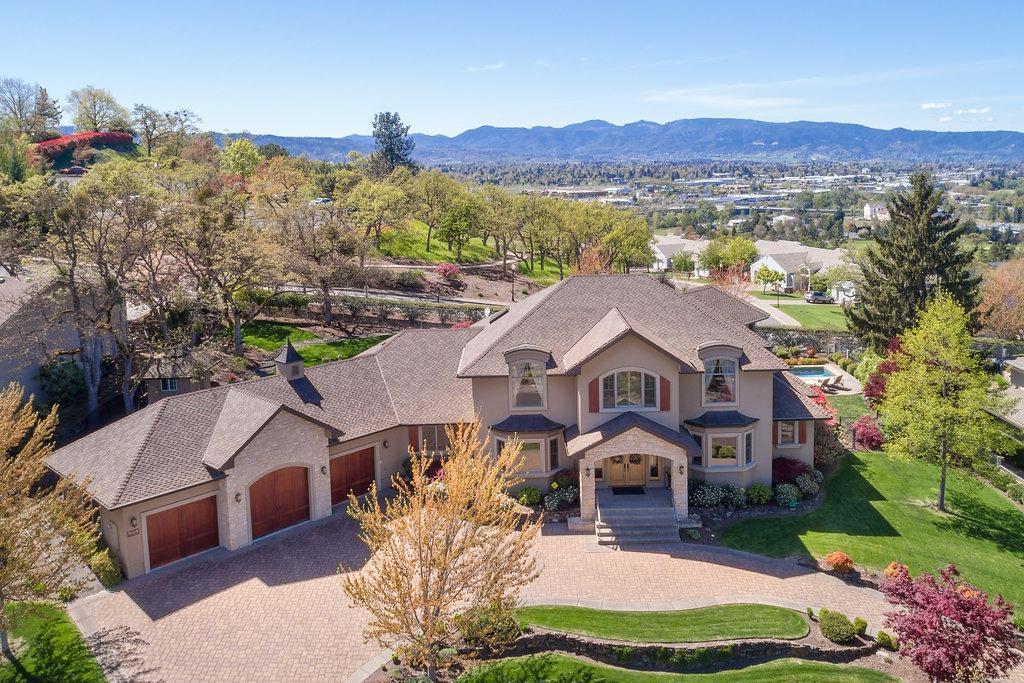 Castle Ridge Estates - Residential