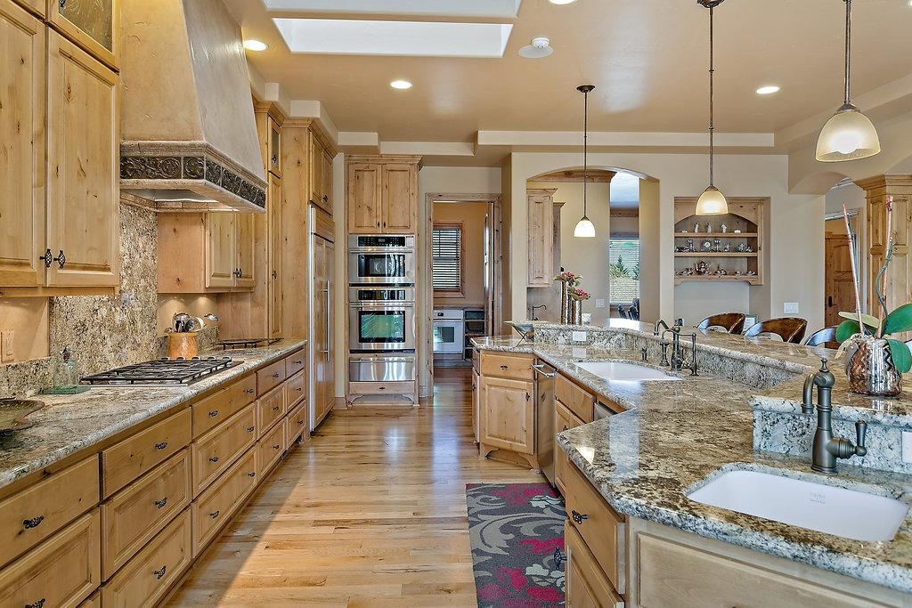 Castle Ridge Estates - Residential