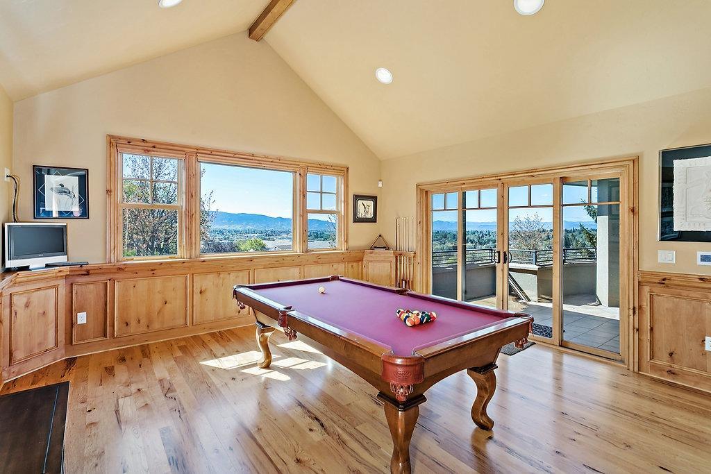 Castle Ridge Estates - Residential