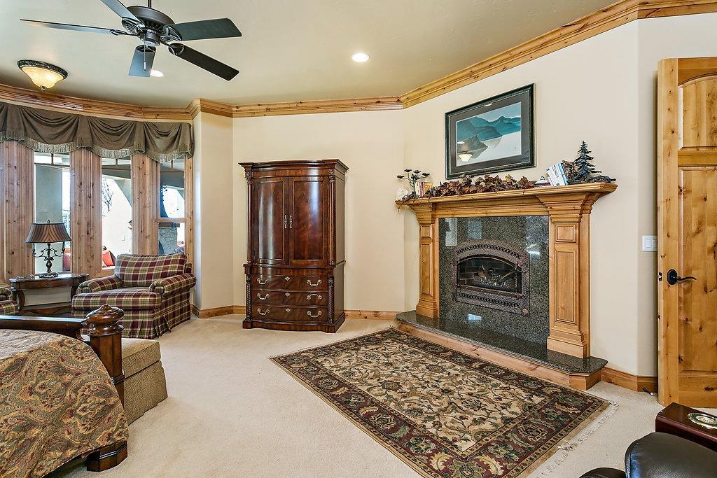 Castle Ridge Estates - Residential