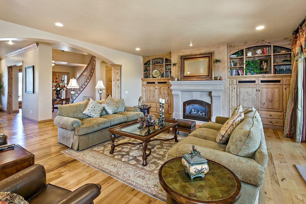 Castle Ridge Estates - Residential