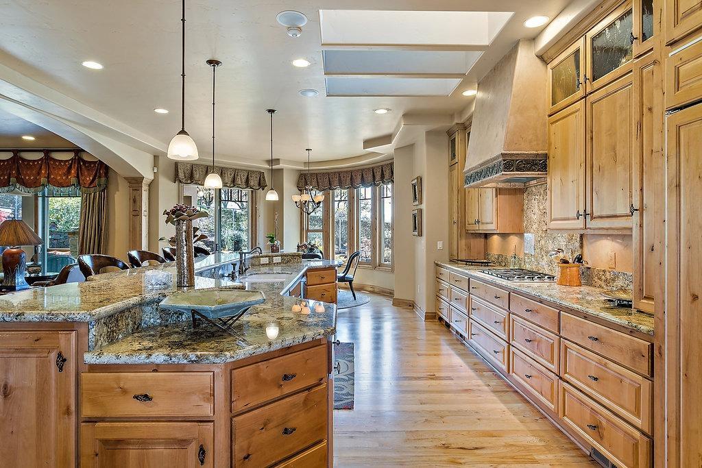 Castle Ridge Estates - Residential