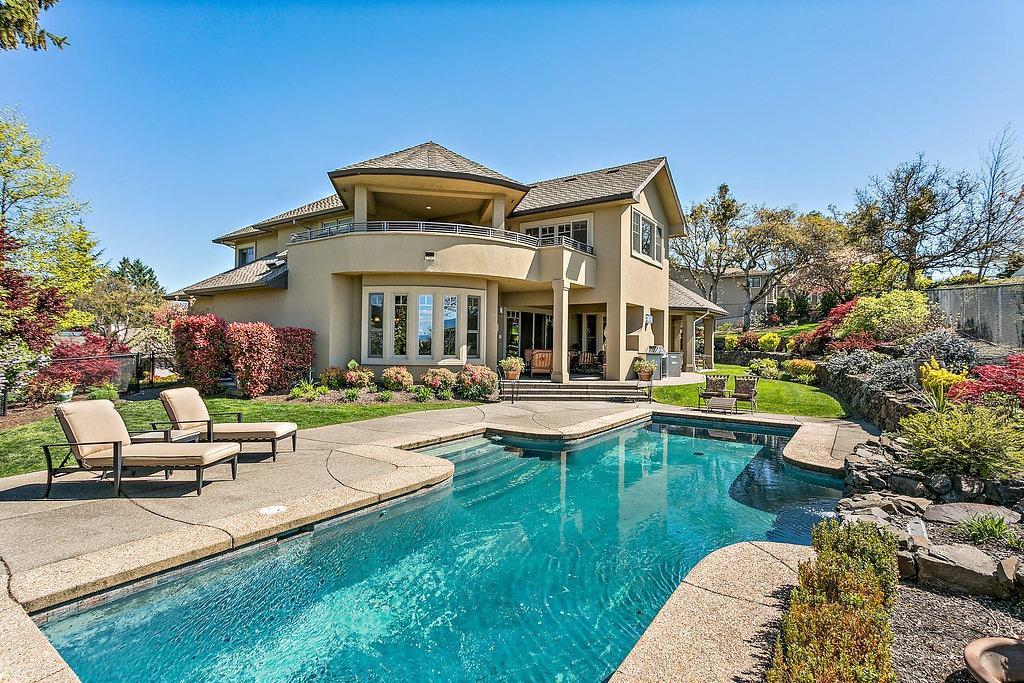 Castle Ridge Estates - Residential