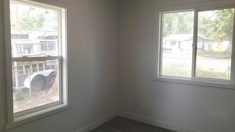 Tiny photo for 1558 Hope Street, Klamath Falls, OR 97603 (MLS # 220217812)