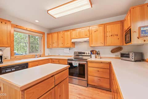 Tiny photo for 53570 Brookie Way, La Pine, OR 97739 (MLS # 220224738)