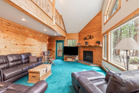 Tiny photo for 53570 Brookie Way, La Pine, OR 97739 (MLS # 220224738)