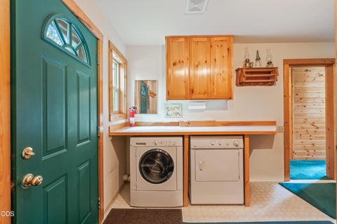 Tiny photo for 53570 Brookie Way, La Pine, OR 97739 (MLS # 220224738)