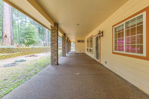 Tiny photo for 337 Daleo Drive, Grants Pass, OR 97527 (MLS # 220213231)