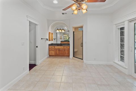 Tiny photo for 337 Daleo Drive, Grants Pass, OR 97527 (MLS # 220213231)