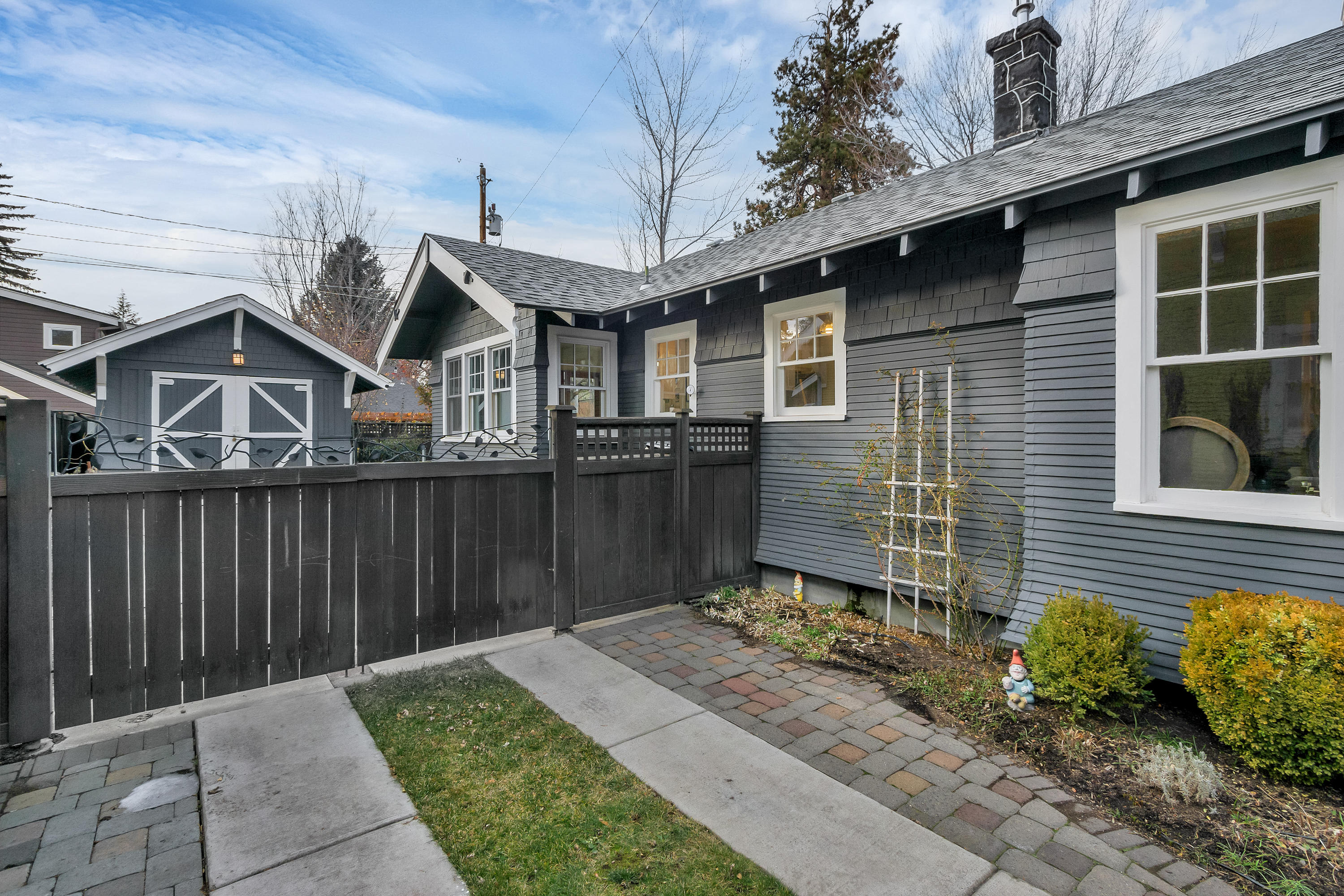 River Terrace - Residential