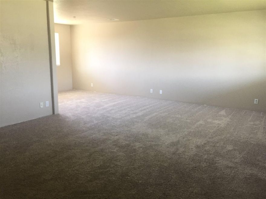 Two Bedroom Home With Fenced Back Yard And Alley Access & Double Gate For Rv Parking. Garage Separates Home. Home Has Been Updated And Has New Carpet. Adorable And Affordable. The Hoa Fees Take Care Of The Roof, Front Lawn Maintenance, Water, Sewer, Garbage, And Snow Removal, Mowing The Front Lawn. View Are Forever From Rear Of Home. Seller Still Putting In New Door And Light Fixtures. Home Cleaned On The 10th.