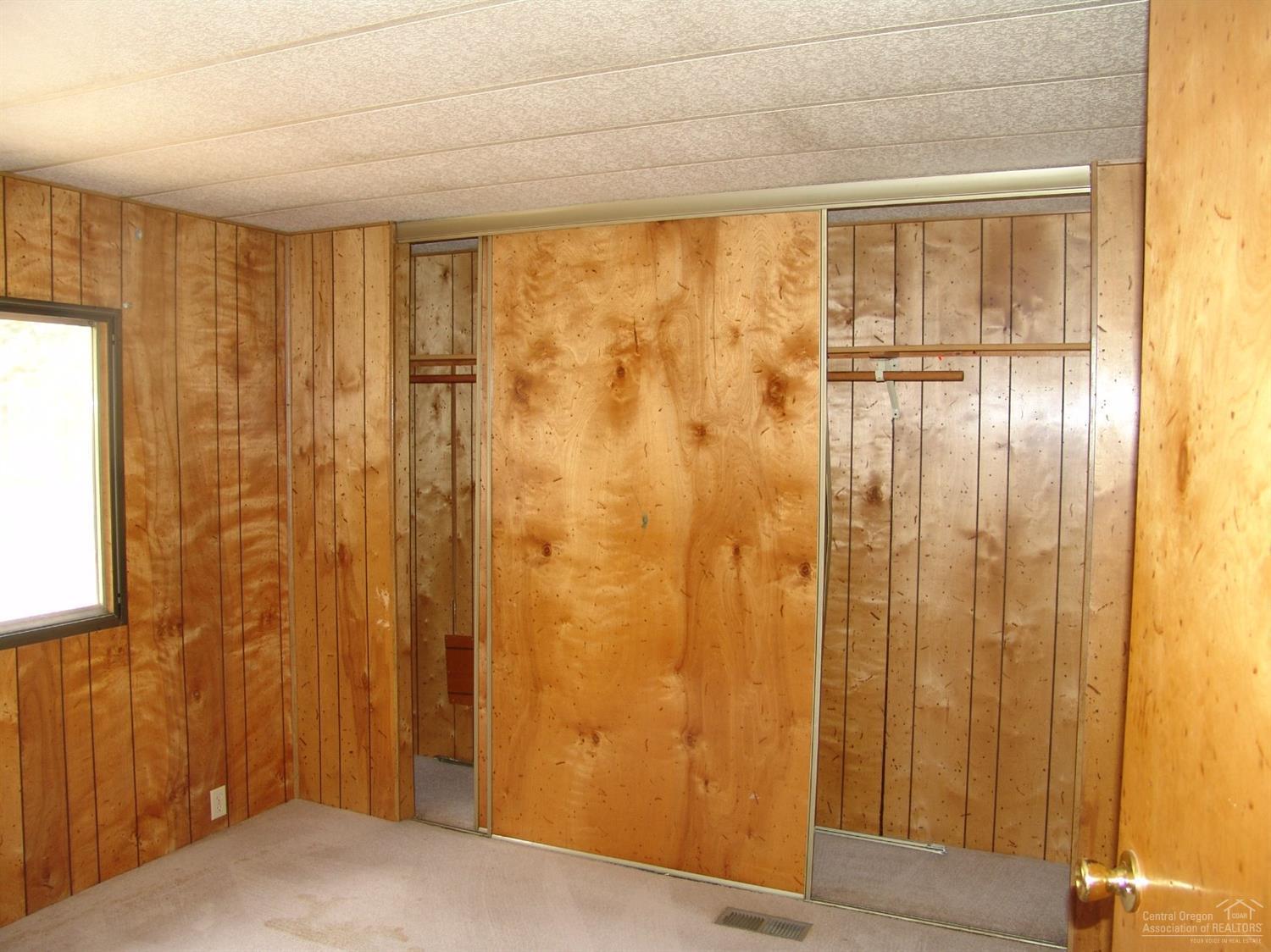 Ponderosa Pines East - Residential