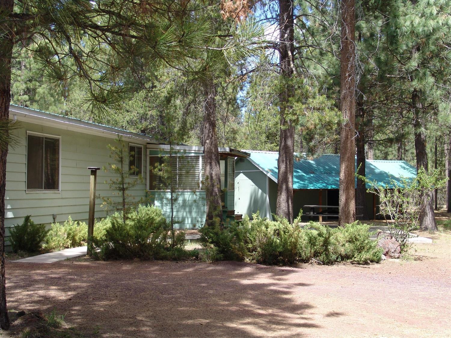 Ponderosa Pines East - Residential