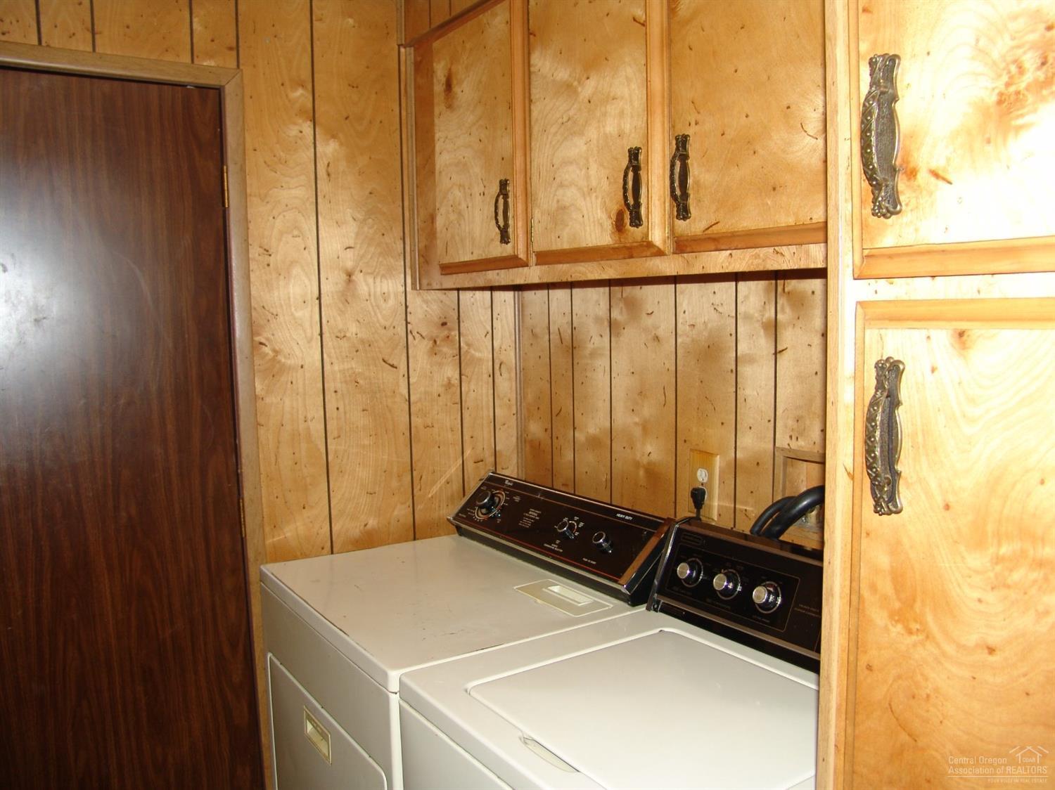 Ponderosa Pines East - Residential