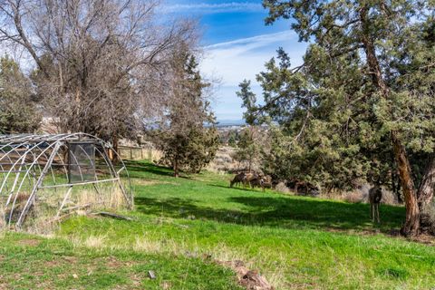 Tiny photo for 3244 SW 34th Street, Redmond, OR 97756 (MLS # 220220062)
