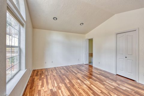 Tiny photo for 3244 SW 34th Street, Redmond, OR 97756 (MLS # 220220062)