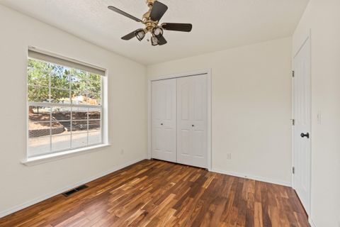 Tiny photo for 3244 SW 34th Street, Redmond, OR 97756 (MLS # 220220062)