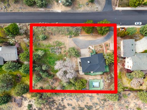 Tiny photo for 3244 SW 34th Street, Redmond, OR 97756 (MLS # 220220062)