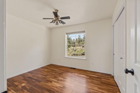 Tiny photo for 3244 SW 34th Street, Redmond, OR 97756 (MLS # 220220062)