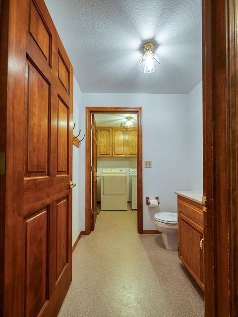 Tiny photo for 1990 Arlington Drive, Klamath Falls, OR 97601 (MLS # 220219898)