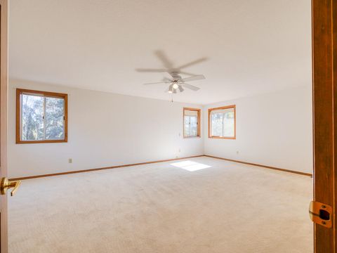 Tiny photo for 1990 Arlington Drive, Klamath Falls, OR 97601 (MLS # 220219898)