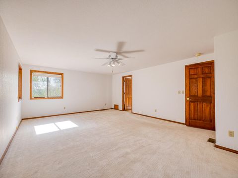 Tiny photo for 1990 Arlington Drive, Klamath Falls, OR 97601 (MLS # 220219898)