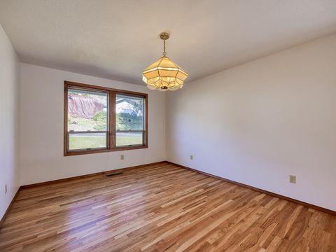 Tiny photo for 1990 Arlington Drive, Klamath Falls, OR 97601 (MLS # 220219898)