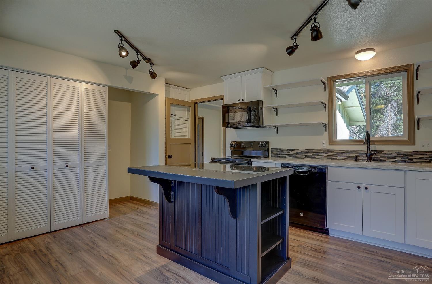 Forest View - Residential