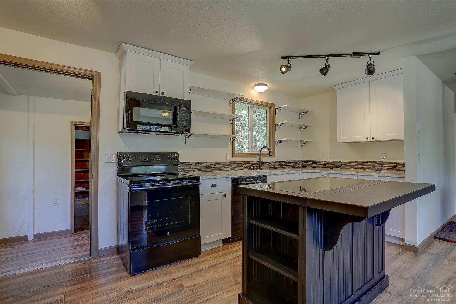 Forest View - Residential