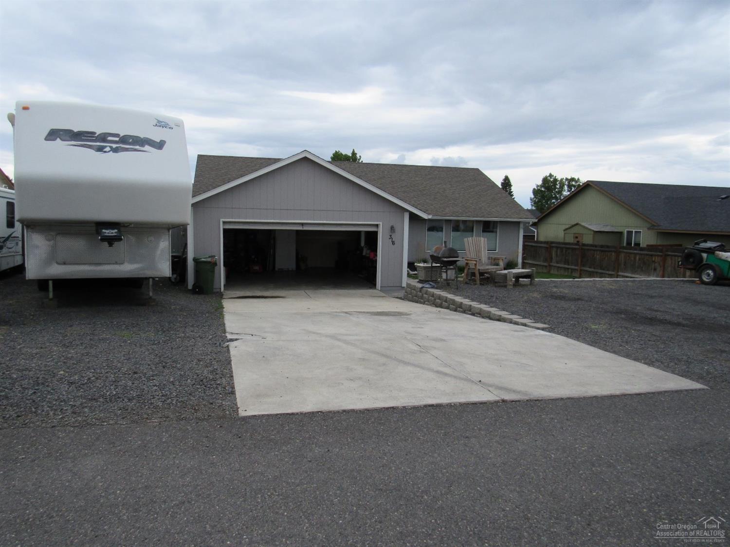 Palisades Estate - Residential