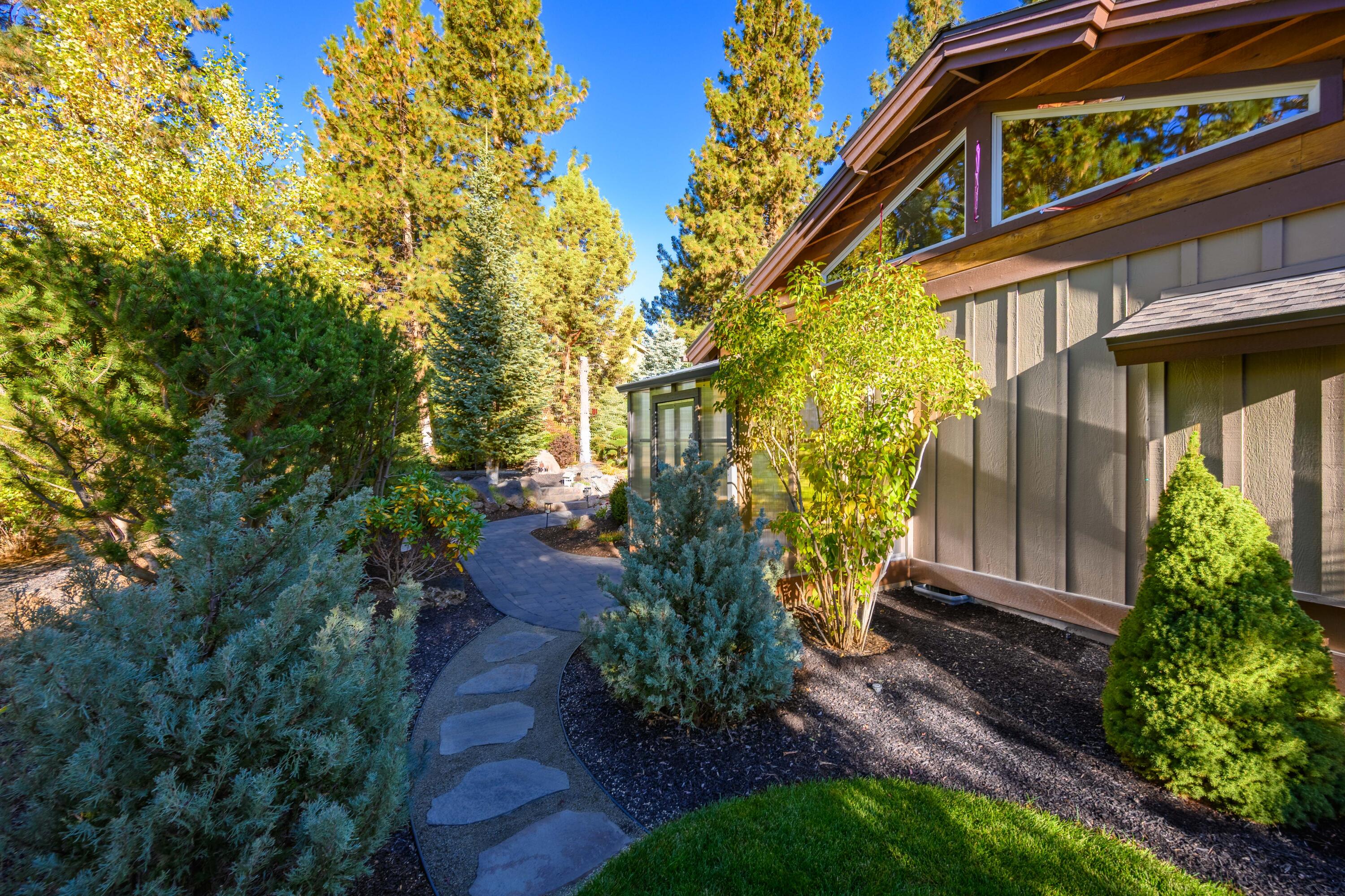 Mountain Pine - Residential