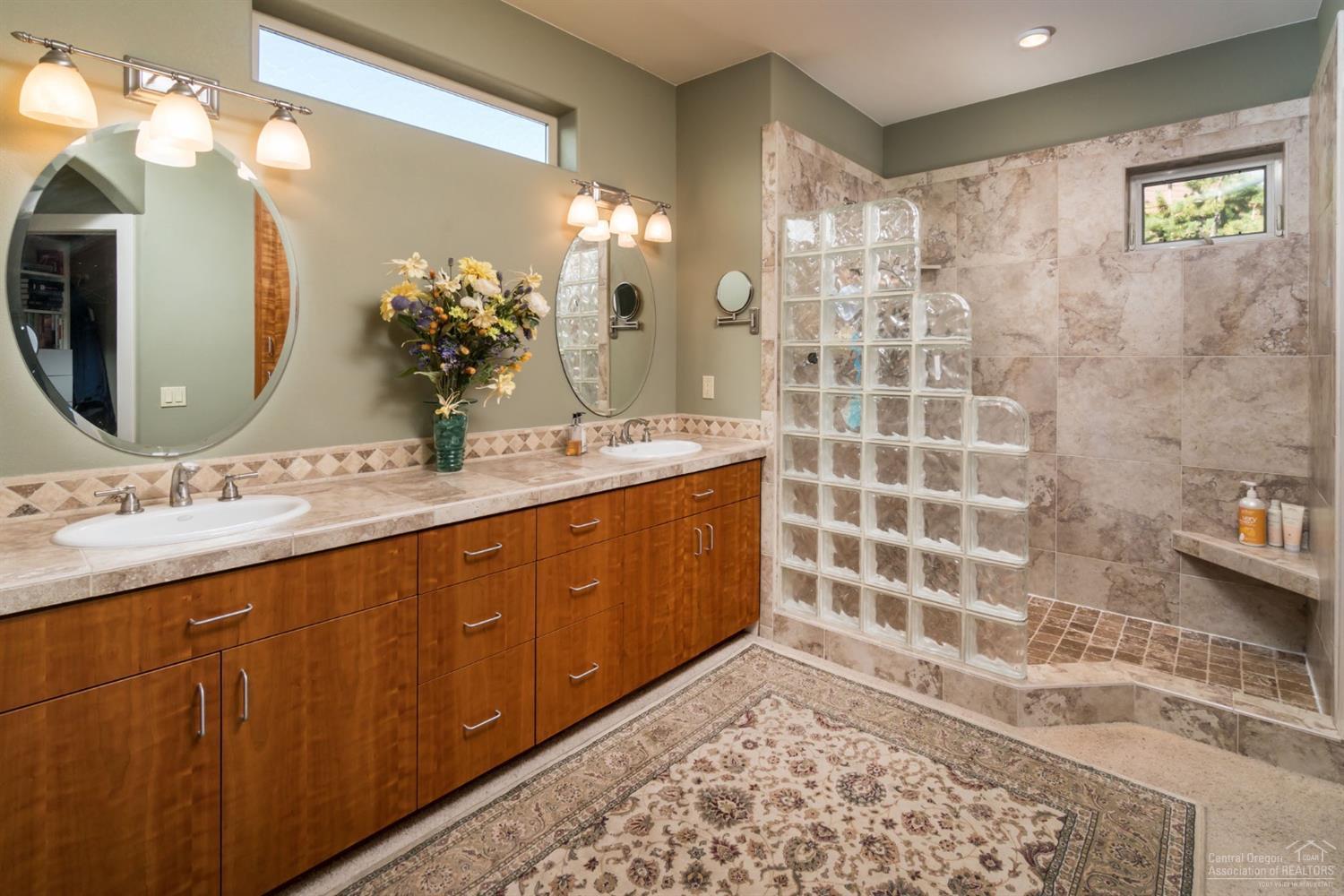 Awbrey Point - Residential