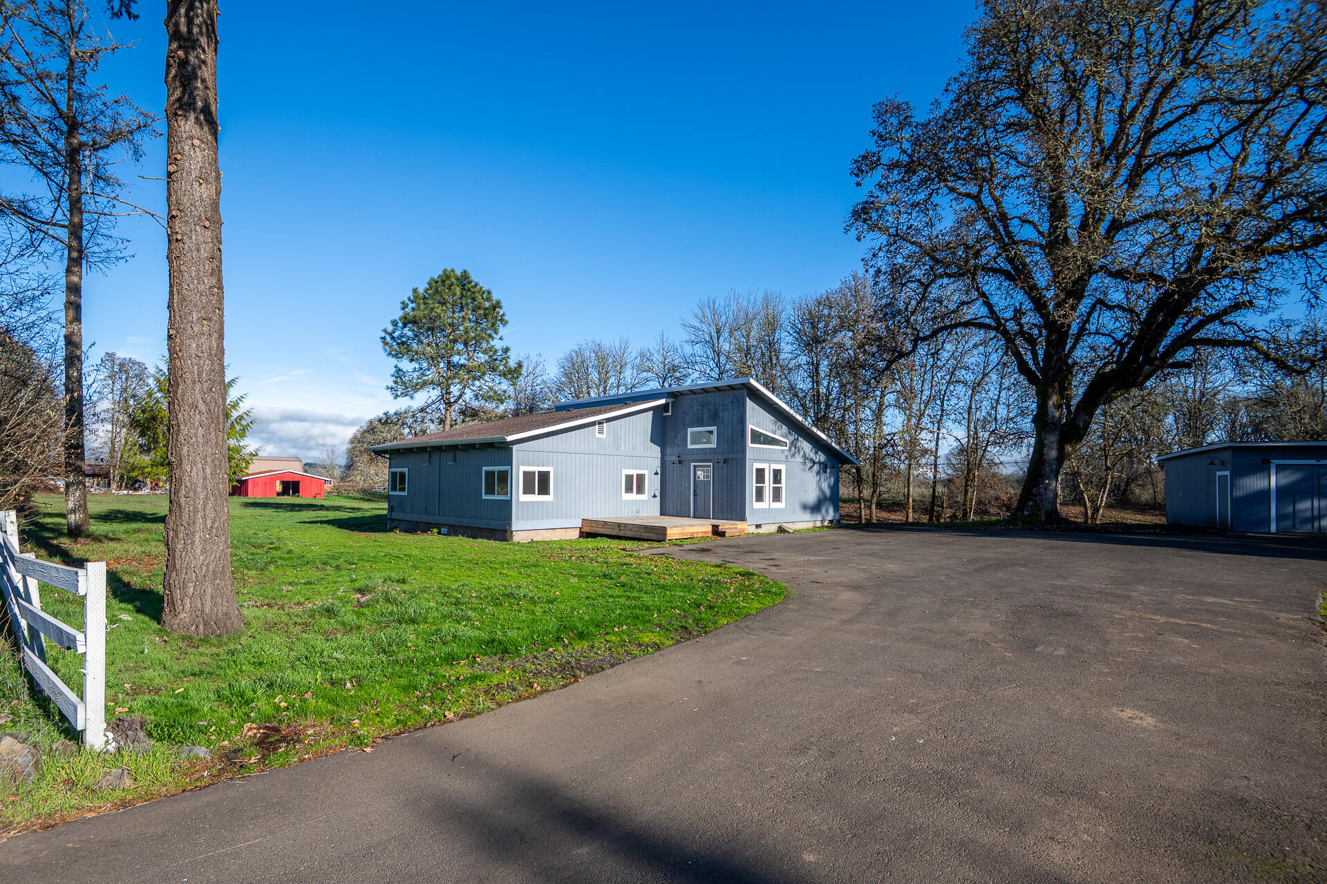 93541 Territorial Highway